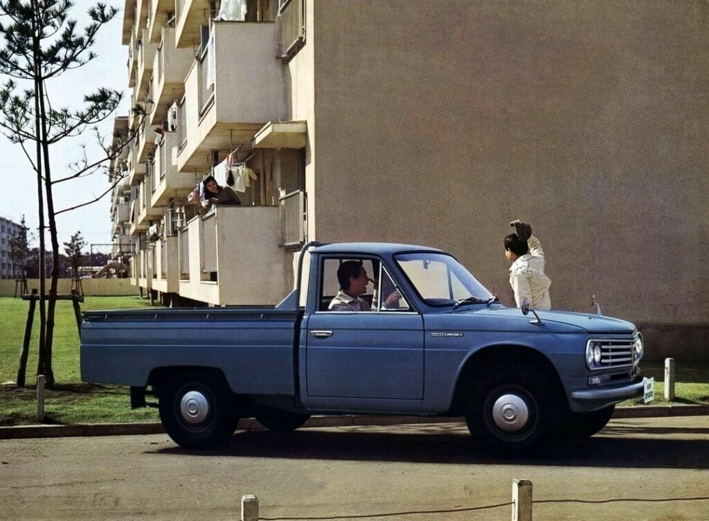 Toyota Briska 