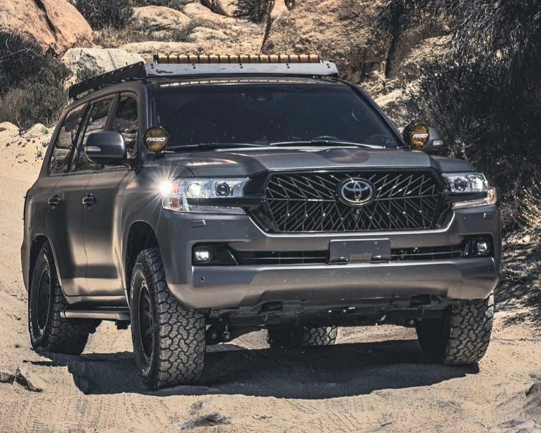 Toyota Land Cruiser 200: есть ли слабые места